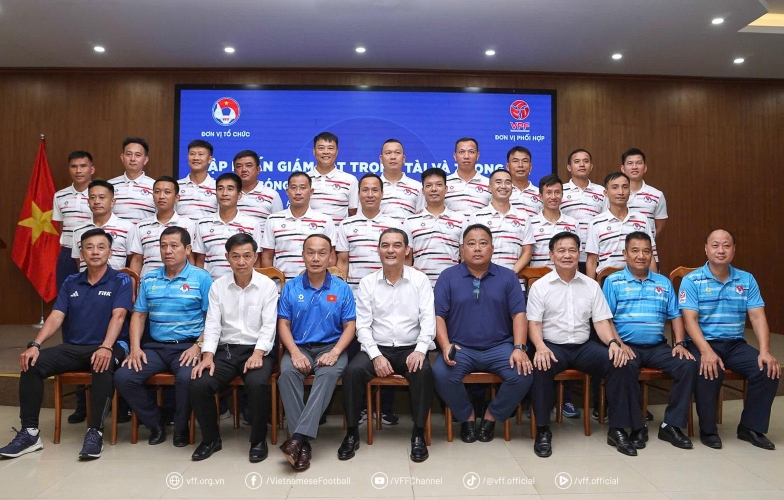 VFF chia tay 5 trọng tài ngay trước V-League 2025/26