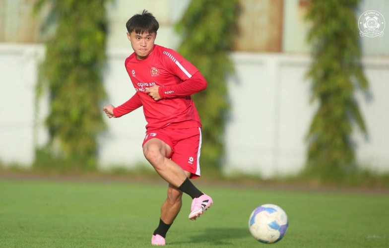 HLV Kim Sang Sik gọi 2 tân binh lên ĐT Việt Nam, đó là ai?