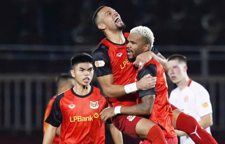 Rượt đuổi điên rồ, Ninh Bình đánh bại Công an TPHCM trong trận cầu 7 bàn thắng