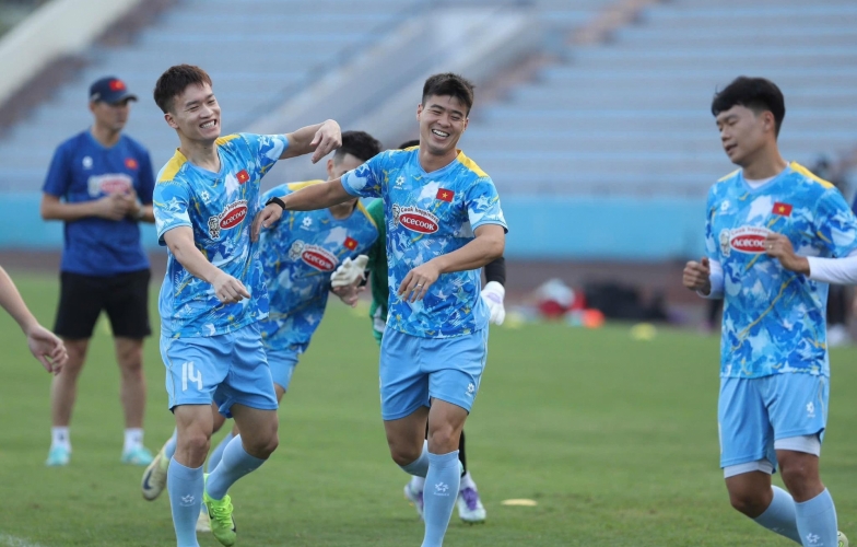 HLV Kim Sang Sik đón tin cực vui trước trận Việt Nam đấu Lào