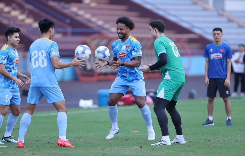 ĐT Việt Nam đón sự trở lại của 2 tuyển thủ