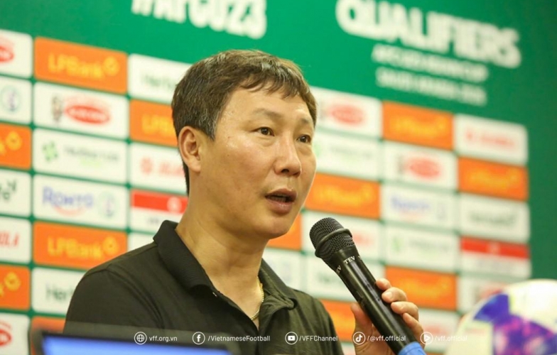 HLV Kim Sang-sik tự tin đánh bại U23 Yemen