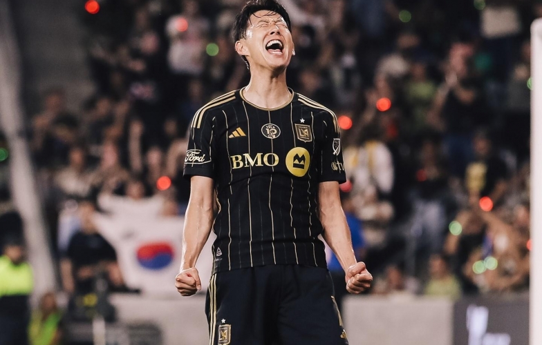 Son Heung Min lại rực sáng giúp đội nhà thắng đậm
