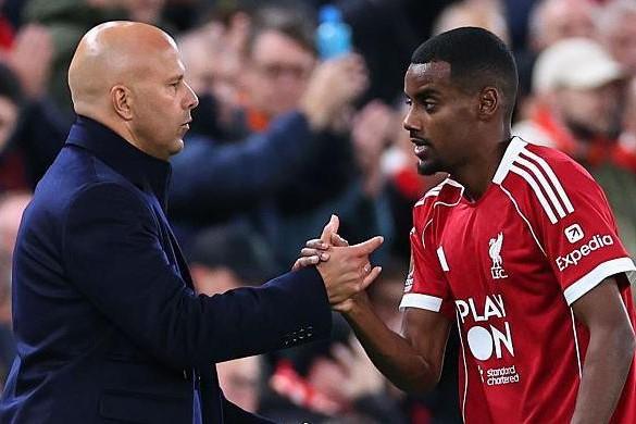 Siêu bom tấn Liverpool lên tiếng về chấn thương của bản thân