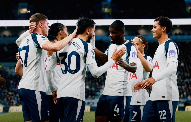 Đè bẹp Everton trên sân khách, Tottenham trở lại top 3 Ngoại hạng Anh
