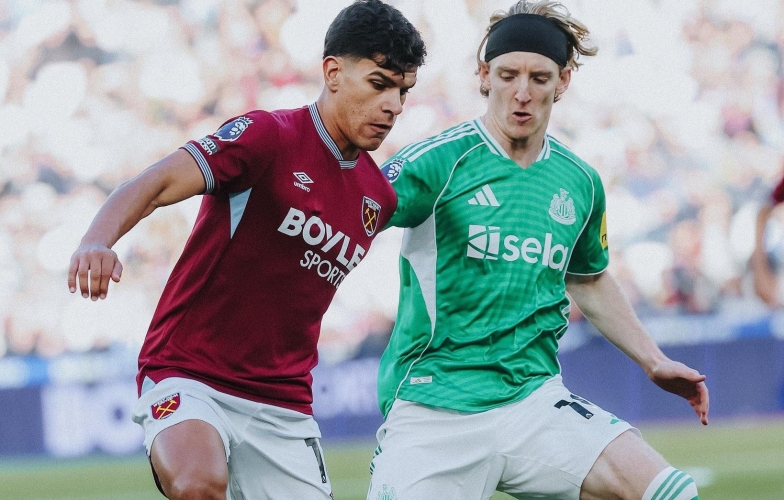 Cú sốc lớn nhất vòng xuất hiện, Newcastle thua đau đội bóng cầm đèn đỏ