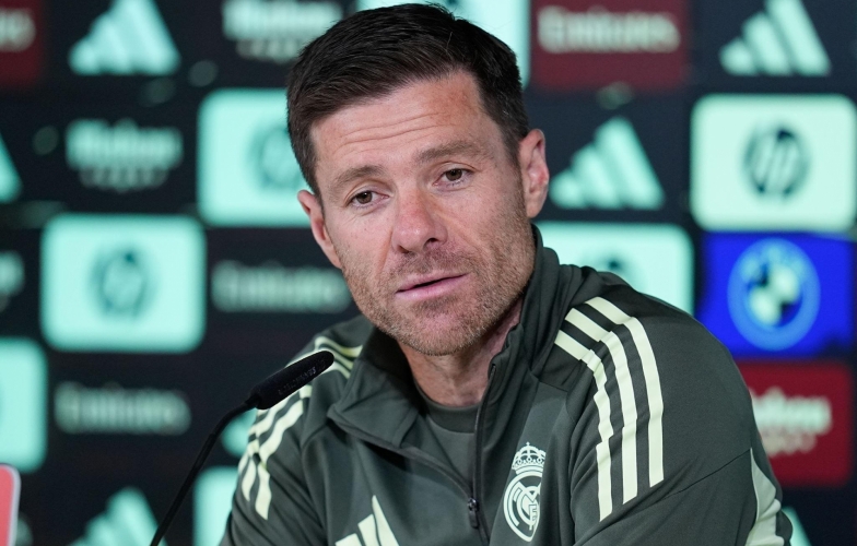 HLV Alonso cập nhật tình hình nhân sự sau trận hòa thất vọng của Real