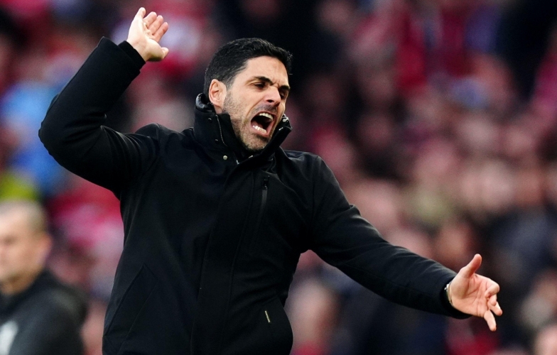 Arsenal 'méo mặt' với chấn thương của trụ cột