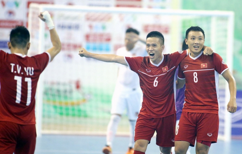 Tuyển Việt Nam tập trung, sẵn sàng giành suất dự World Cup