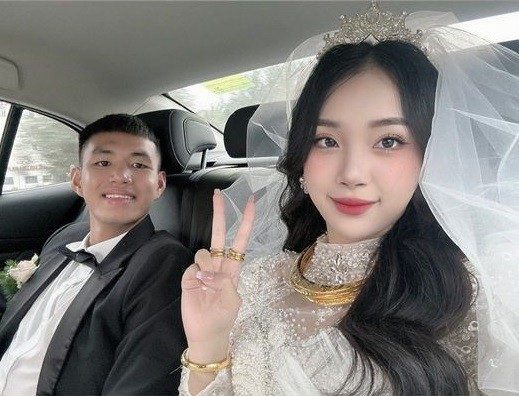 Sao trẻ ĐT Việt Nam chính thức “rước nàng về dinh”