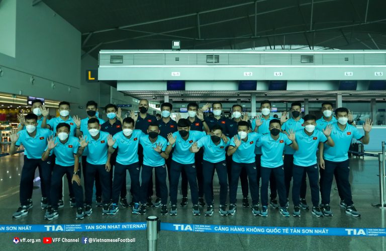 ĐT futsal Việt Nam lên đường sang Thái Lan tập huấn