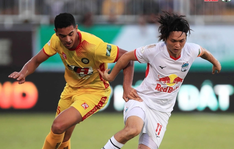 HLV châu Âu: 'HAGL quá mạnh!'