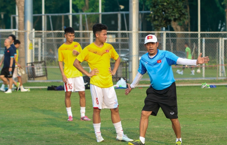 U19 Việt Nam mất trụ cột, HLV Đinh Thế Nam 'chơi bài ngửa' trận gặp Brunei