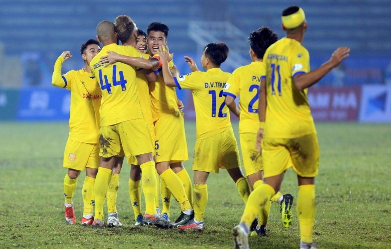 Bị ngược dòng cay đắng, 'đại gia mới nổi' của V-League bị loại khỏi Cup Quốc gia