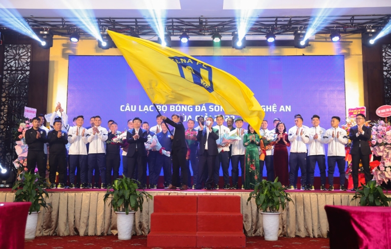 Đón cựu đội trưởng ĐTVN, CLB V-League đặt 'mục tiêu khủng' cho mùa giải mới