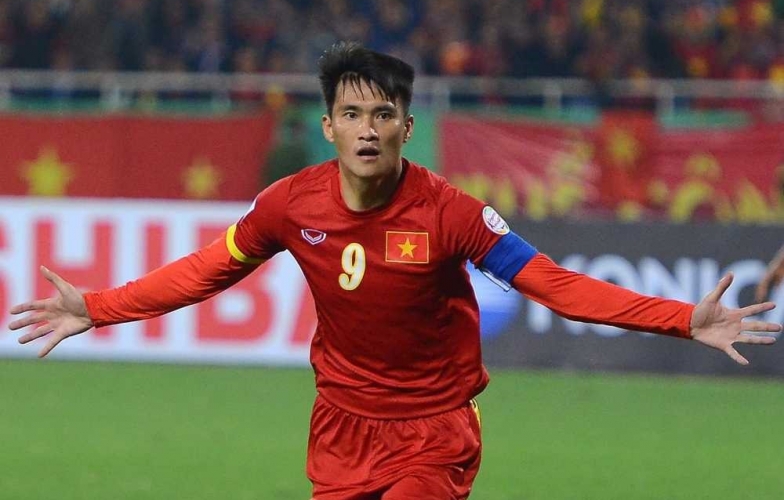 VIDEO: Những cựu danh thủ thời trai trẻ không kém gì soái ca