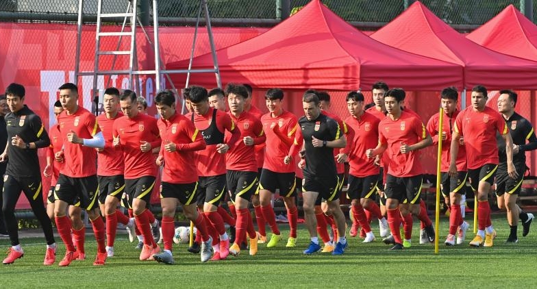 Trung Quốc 'quay xe', ĐTQG Việt Nam hưởng lợi?