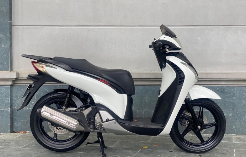 Honda SH đời 2010 nhập Ý: Xe cũ nhưng giá khiến nhiều người 'ngã ngửa'