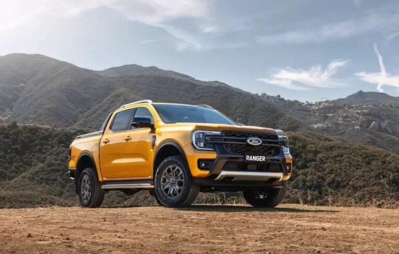 Phân khúc bán tải tháng 4/2025: Ford Ranger giữ vững ngôi đầu, Toyota Hilux bất ngờ tăng tốc
