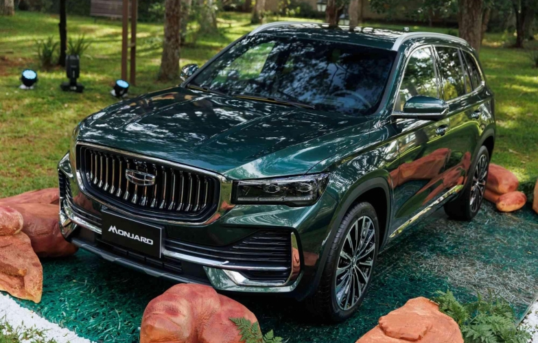Ra mắt với giá hơn 1 tỷ đồng, Geely Monjaro có tự làm khó mình trong cuộc chơi SUV phổ thông?