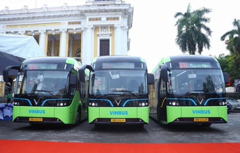 Hà Nội khai trương tuyến buýt điện miễn phí E11, đi qua hàng loạt điểm đến lịch sử - văn hóa Thủ đô