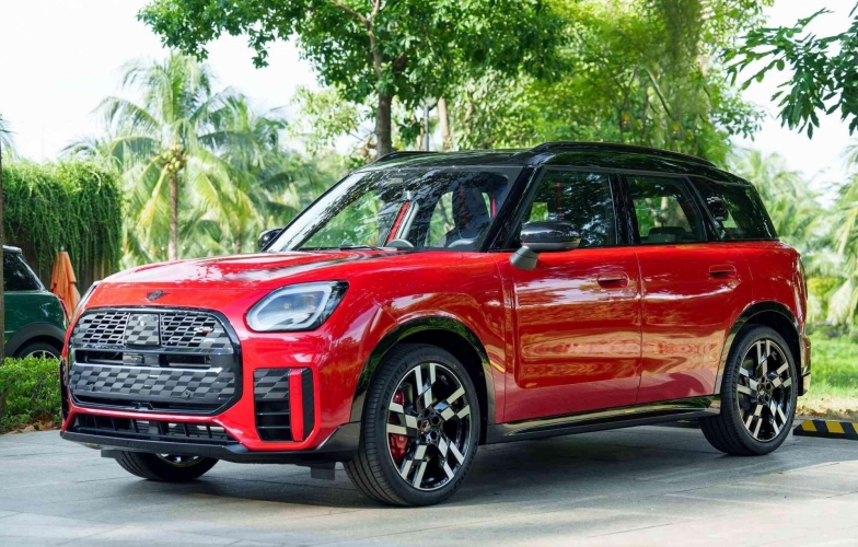 Chi tiết Mini John Cooper Works Countryman ALL4 tại Việt Nam - SUV mạnh mẽ nhất của thương hiệu Anh Quốc