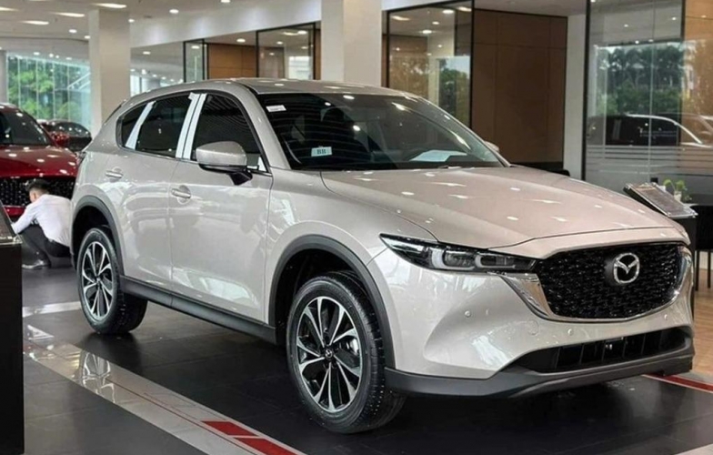 Mazda CX-5 nhận ưu đãi khủng trong tháng 9, giá khởi điểm ngang ngửa SUV hạng B