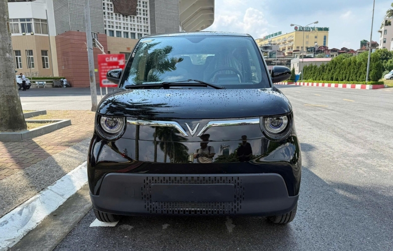 VinFast Minio Green lộ diện 'không che' tại Hà Nội: Nhỏ gọn, giá rẻ, chạy tối đa 210 km/sạc