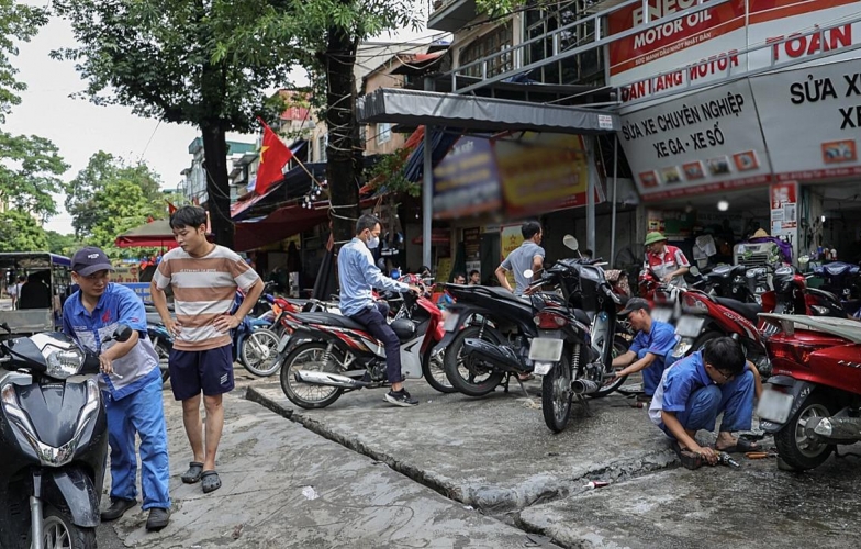 Xe máy sau mưa ngập: Những bước kiểm tra và bảo dưỡng cần làm ngay để tránh tốn tiền triệu
