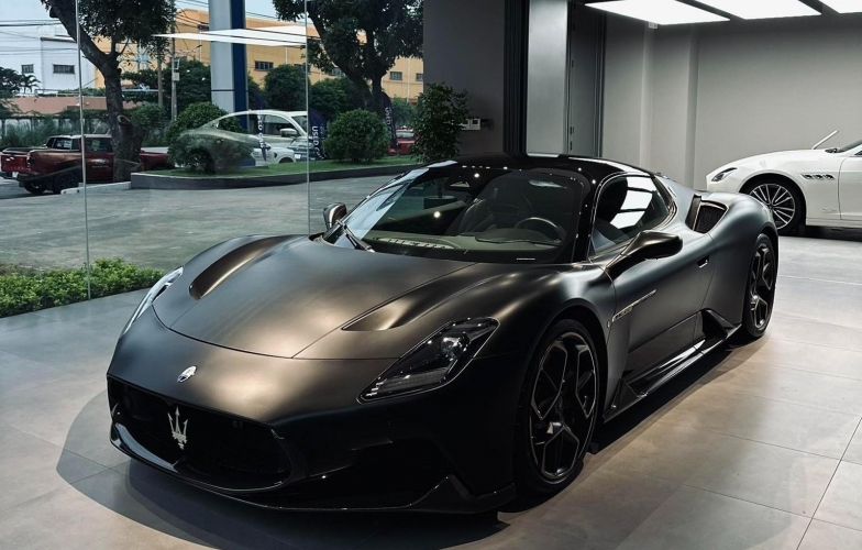 Chiêm ngưỡng Maserati MC20 Notte - Siêu xe bóng đêm độc nhất Việt Nam, giá hơn 22 tỷ đồng