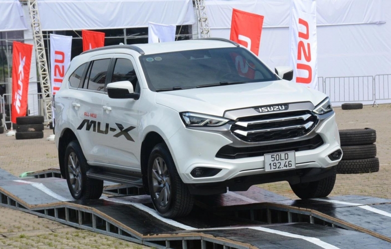 Vì sao ô tô động cơ dầu diesel khi vận hành luôn ồn hơn so với xe máy xăng?