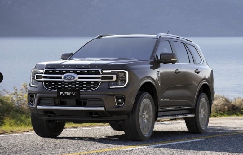 Ford Everest giữ vững ngôi vương phân khúc SUV cỡ D: Chưa có đối thủ xứng tầm?