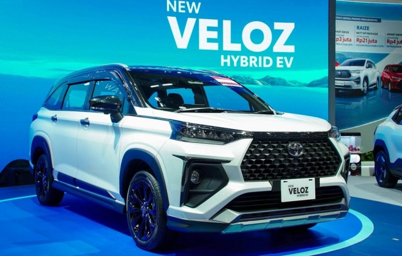 Cận cảnh Toyota Veloz hybrid vừa cập bến Đông Nam Á, giá quy đổi từ 471 triệu đồng