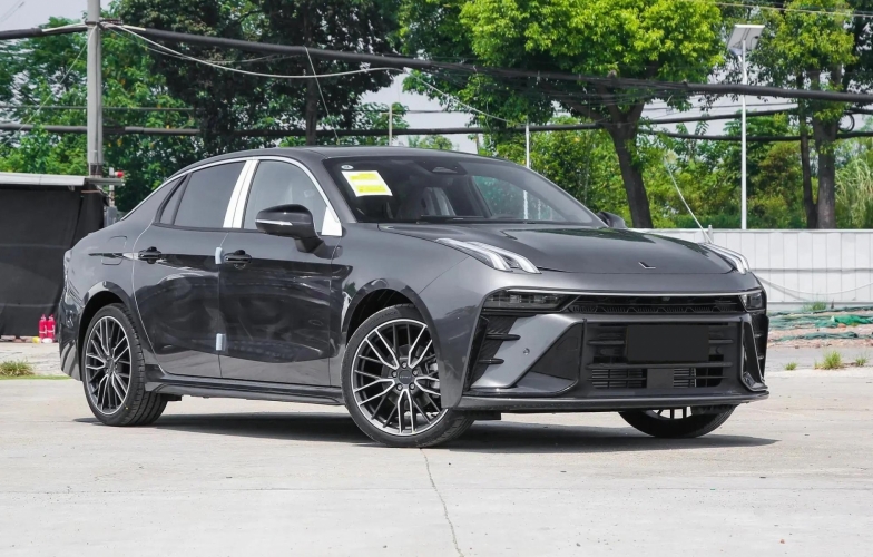 Đại lý nhận cọc Lynk & Co 03 bản 'giá rẻ', dự kiến về Việt Nam vào quý I/2026