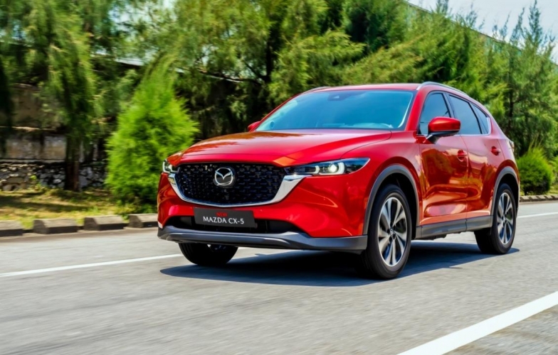 SUV hạng C tháng 11/2025: Mazda CX-5 vẫn dẫn đầu, Honda CR-V là mẫu duy nhất giảm doanh số