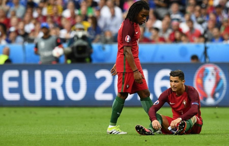 Ngôi sao bị 'cả thế giới quay lưng' sắp trở thành siêu tân binh của PSG
