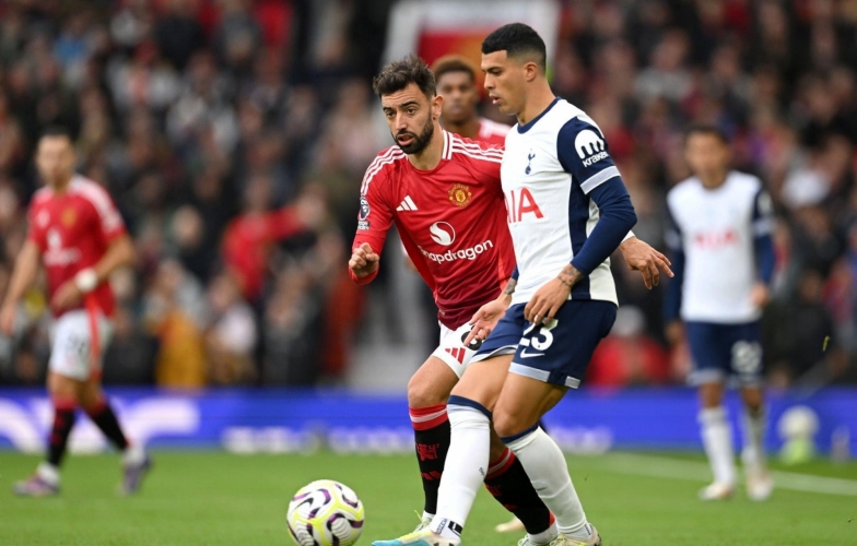 Trực tiếp MU vs Tottenham: Binh hùng tướng mạnh xuất trận