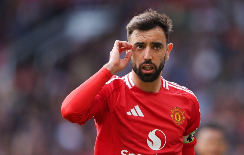MU bị chê nhỏ bé vì 'điều kỳ lạ' với Bruno Fernandes