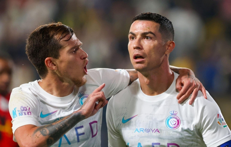 Tân HLV Al Nassr loại bỏ đồng đội thân thiết của Ronaldo