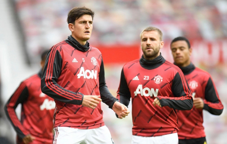 Cầu thủ kỳ cựu nhất MU cân nhắc rời Old Trafford