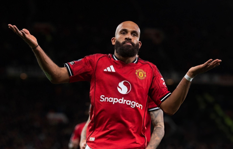 Bryan Mbeumo để mặc số phận vào tay MU