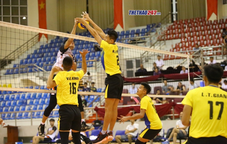 Lội ngược dòng khó tin, Tràng An Ninh Bình 'hú hồn' vào bán kết giải VĐQG