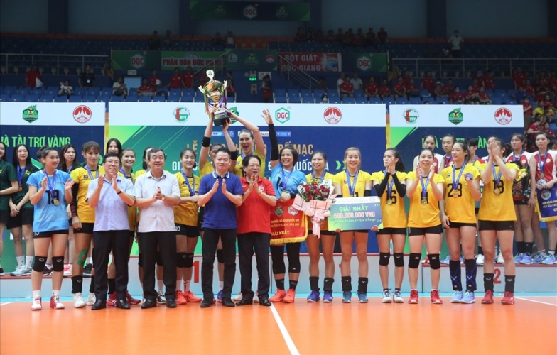 Bóng chuyền nữ Thái Bình sẵn sàng hướng tới Đại hội TDTT toàn quốc 2022