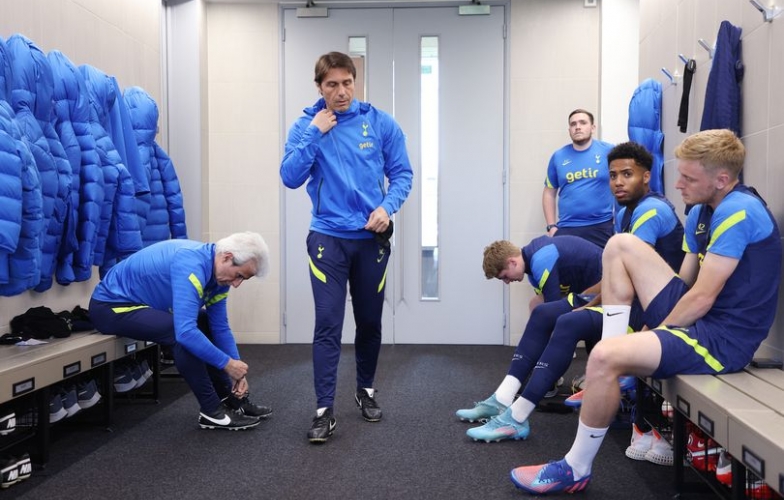 Conte: “Tôi cảm thấy hối hận khi không chiêu mộ Eriksen”