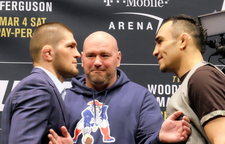 Khabib liên tục bị Ferguson réo tên trước truyền thông