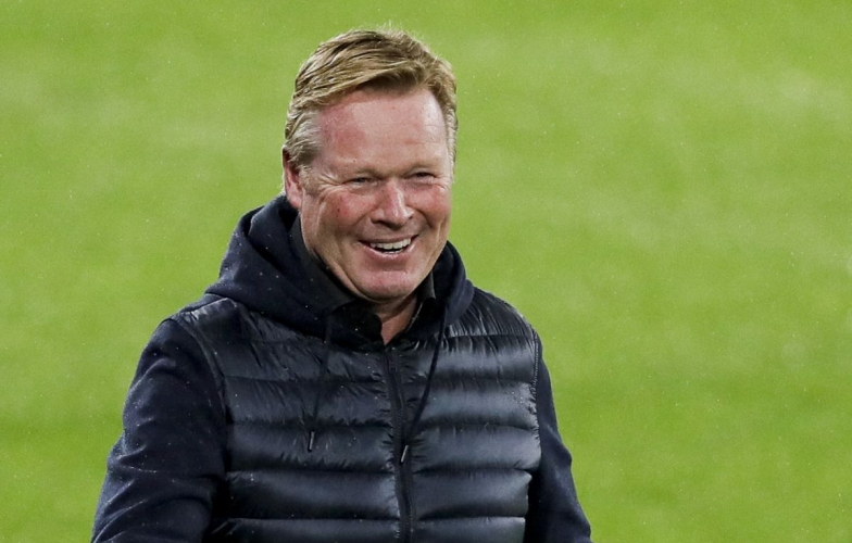 HLV Koeman tiết lộ ‘động trời’ về Lionel Messi và Xavi tại Barca