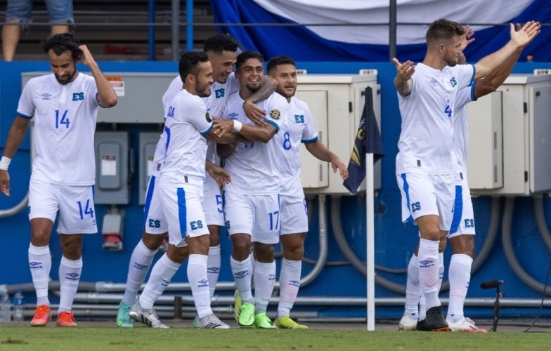 Thi đấu lấn lướt, El Salvador giành chiến thắng thứ hai liên tiếp