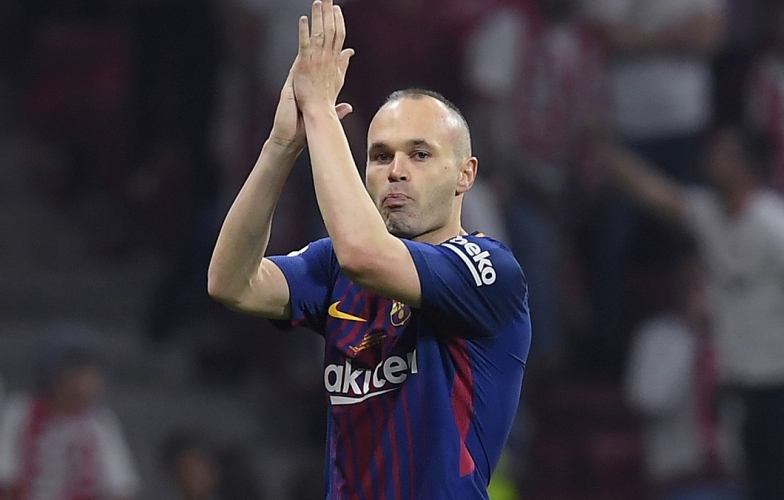 Andres Iniesta trở lại Barcelona để giúp đỡ đội bóng?