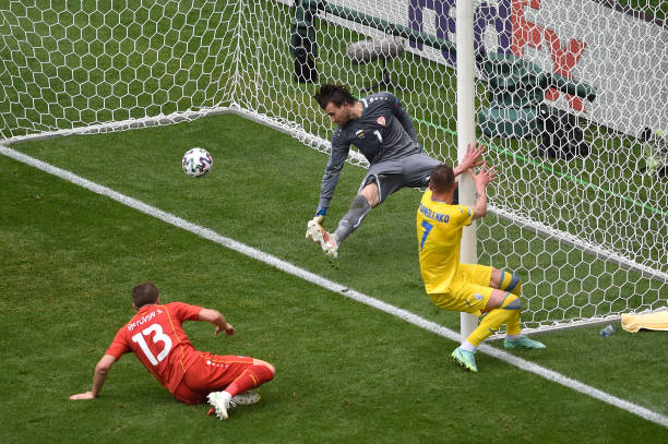 Video bàn thắng Ukraina 2-1 Macedonia: Hiệp 2 căng như dây đàn