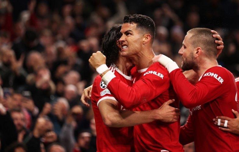 Huyền thoại lo ngại MU thua đậm Liverpool
